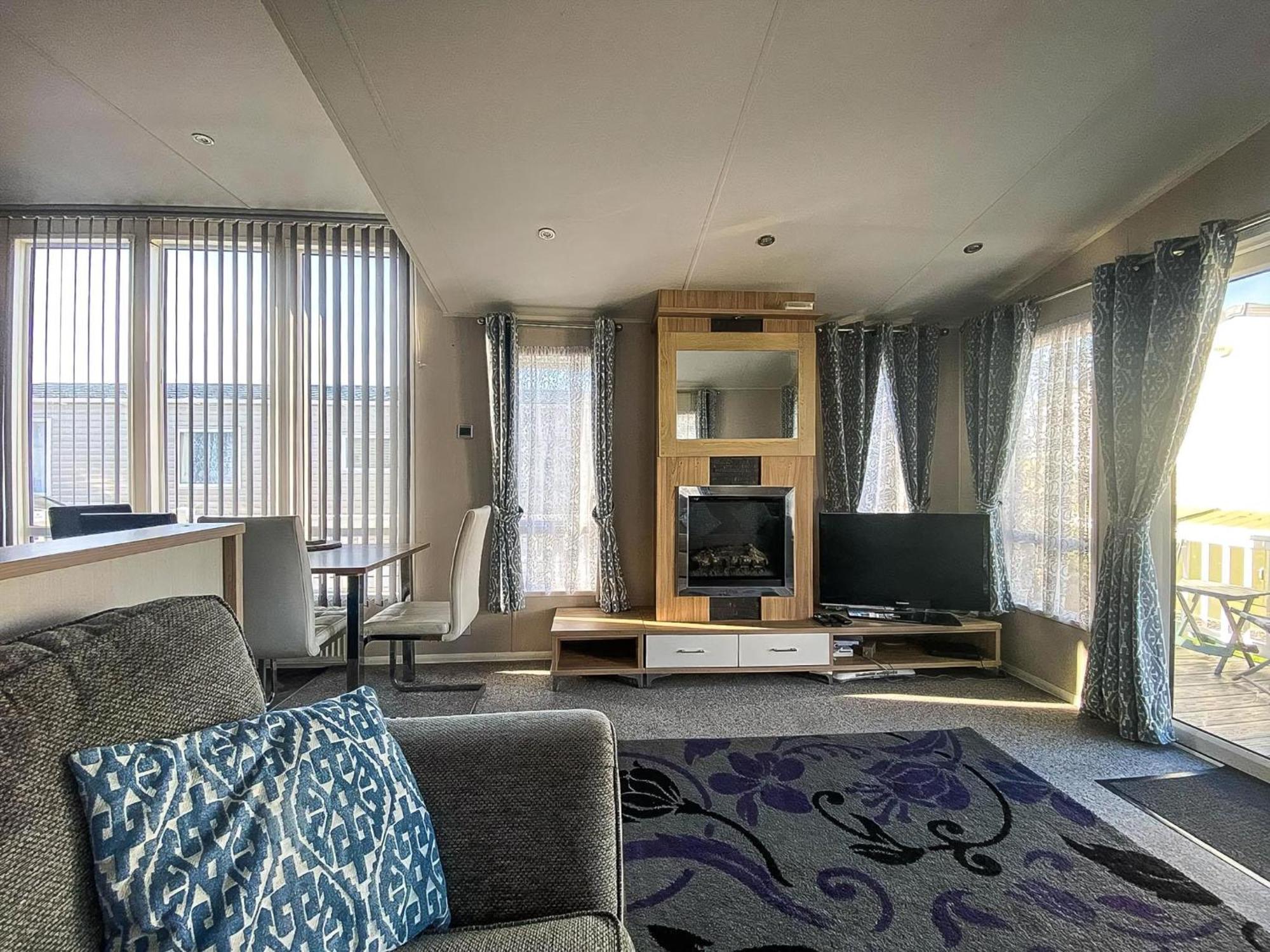 Luxury Caravan At Seaview Holiday Park In Kent Ref 47034Pb Уитстабл Экстерьер фото